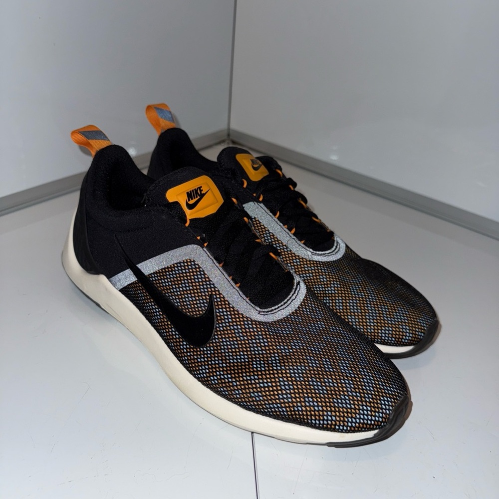 Nike Lunarestoa 2 Premium QS Mens size 11 807791-008 Black/Kumquat leopard print